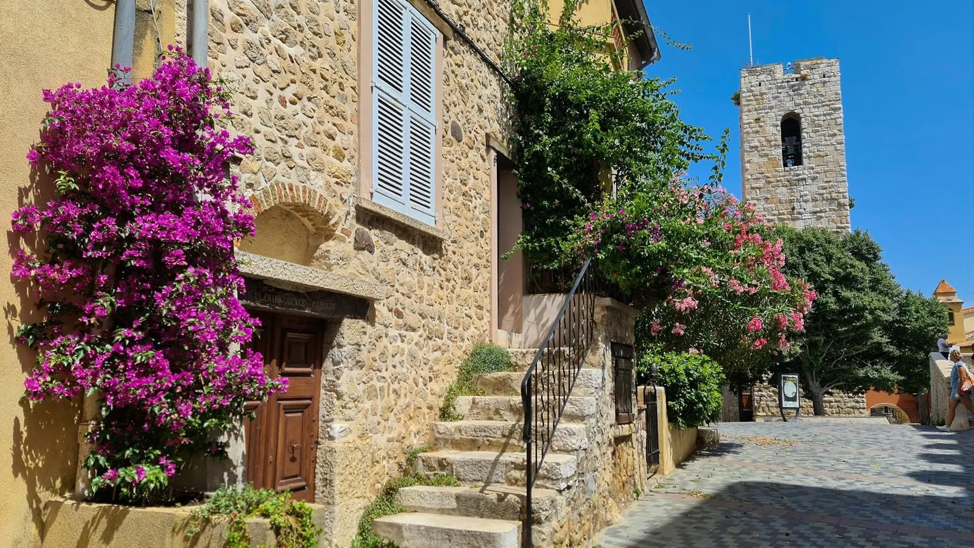 Casalionelantibes 70 Sqm Apartment With Garden And Parking